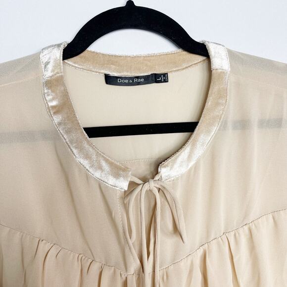 New Doe & Rae Large L Cream Pink Velvet Trim Pleated Long Sleeve Blouse Top - Picture 6 of 13